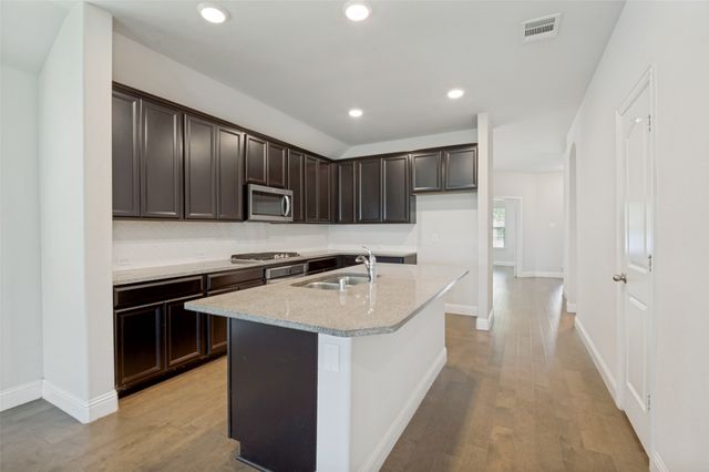 4541 Conrad Avenue, Aubrey, TX 76227