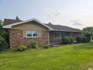 405 Easthaven Drive, Centralia, IL 62801