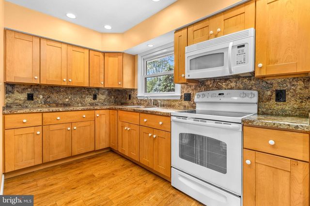 2660 MILL RD, Upper Chichester, PA 19061