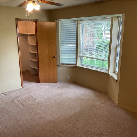 2725 Highland Circle, Rogers, AR 72756