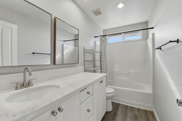 44335 W 57th Street, Lancaster, CA 93536