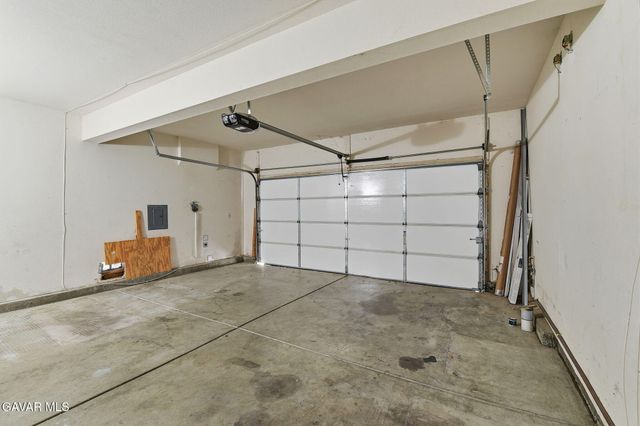 44335 W 57th Street, Lancaster, CA 93536