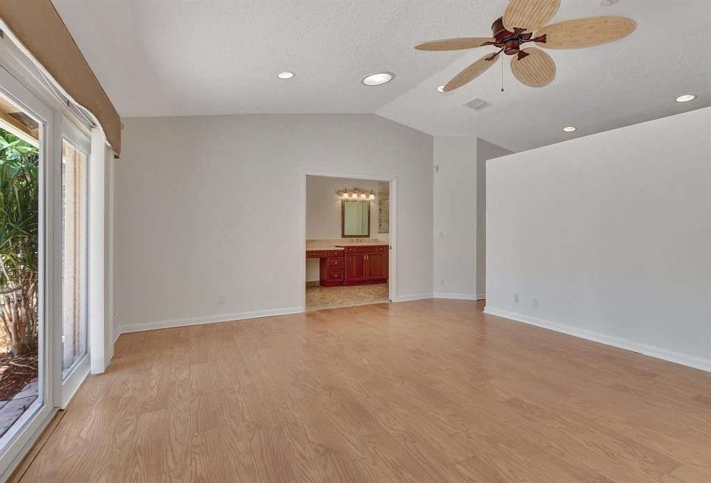 Image 17 of property listing at 11106 Whispering Pines Lane, Boca Raton, FL 33428