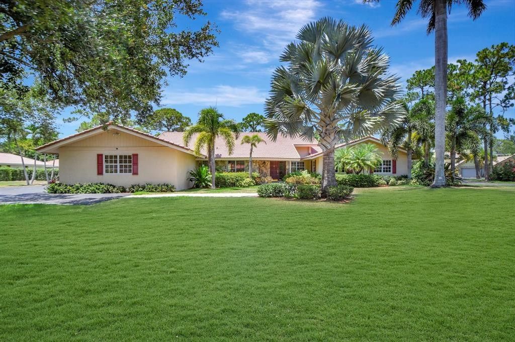 Image 2 of property listing at 11106 Whispering Pines Lane, Boca Raton, FL 33428