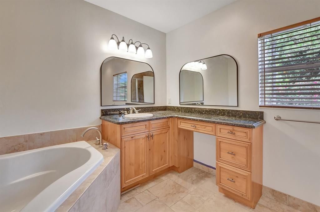 Image 26 of property listing at 11106 Whispering Pines Lane, Boca Raton, FL 33428