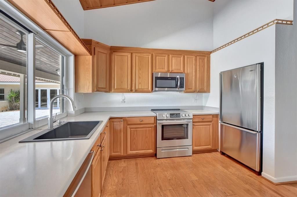 Image 37 of property listing at 11106 Whispering Pines Lane, Boca Raton, FL 33428