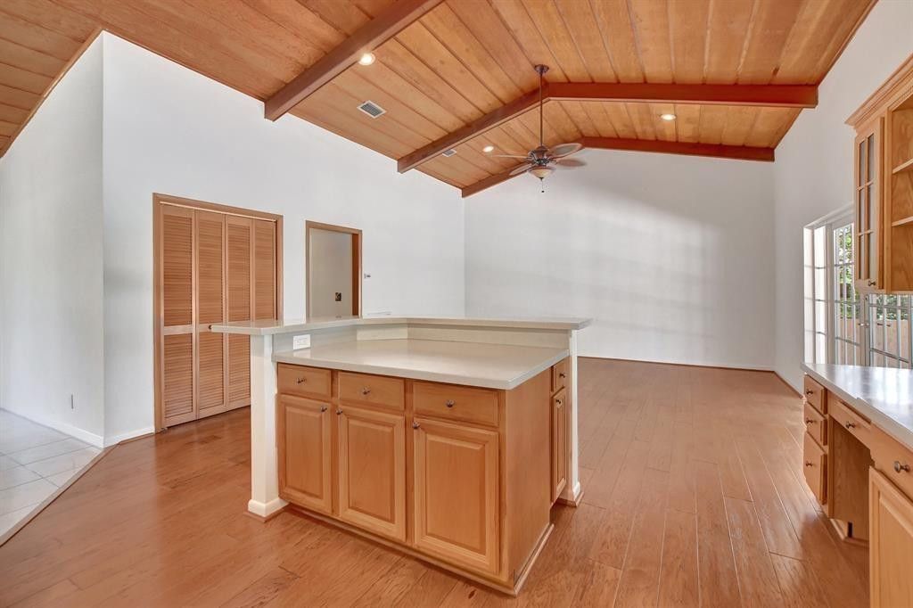 Image 39 of property listing at 11106 Whispering Pines Lane, Boca Raton, FL 33428