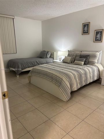 14421 N Kendall Dr 307M, Miami, FL 33186