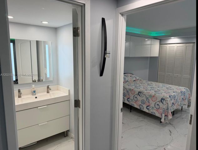 3140 S Ocean Dr 1003, Hallandale Beach, FL 33009
