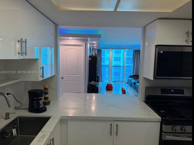 3140 S Ocean Dr 1003, Hallandale Beach, FL 33009
