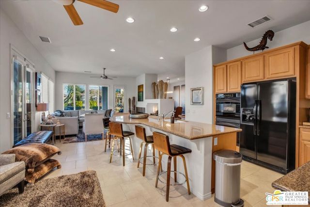 8 Lake Como Court, Rancho Mirage, CA 92270