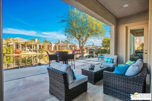 8 Lake Como Court, Rancho Mirage, CA 92270