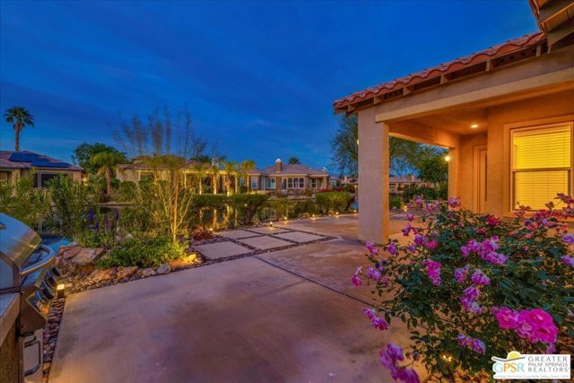 8 Lake Como Court, Rancho Mirage, CA 92270