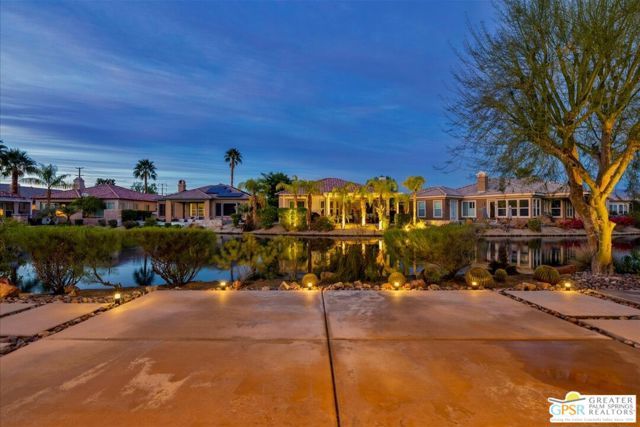 8 Lake Como Court, Rancho Mirage, CA 92270