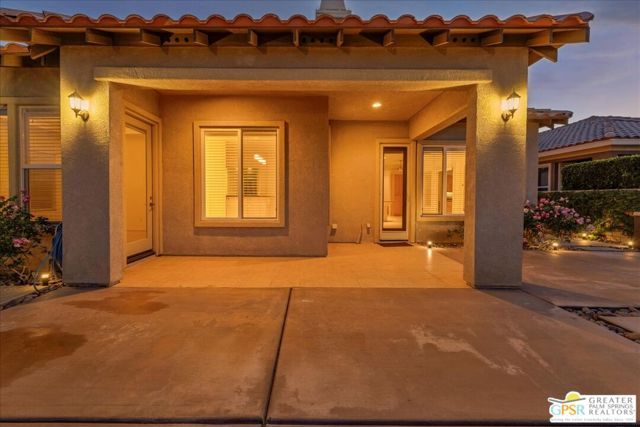 8 Lake Como Court, Rancho Mirage, CA 92270