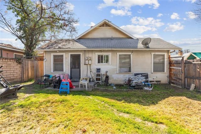 27126 Pacific, Highland, CA 92346