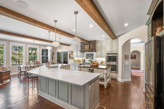7101 Hardwood Ln, College Grove, TN 37046