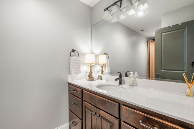 7101 Hardwood Ln, College Grove, TN 37046