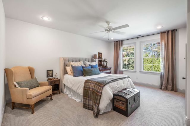 7101 Hardwood Ln, College Grove, TN 37046