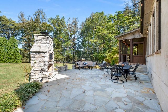 7101 Hardwood Ln, College Grove, TN 37046