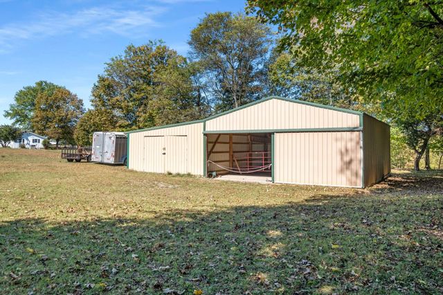 7101 Hardwood Ln, College Grove, TN 37046
