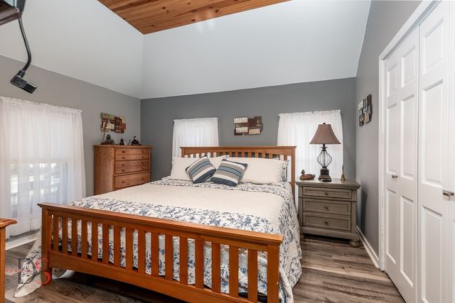 527 E Main Street, Ottawa, IL 61350