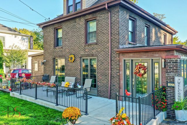 527 E Main Street, Ottawa, IL 61350