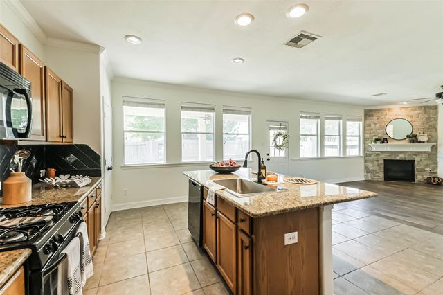 20614 Keegans Ledge Lane, Cypress, TX 77433