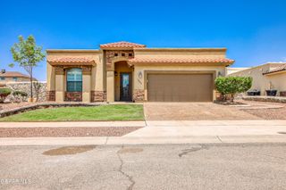 13401 Emerald Pond Drive, Horizon City, TX 79928