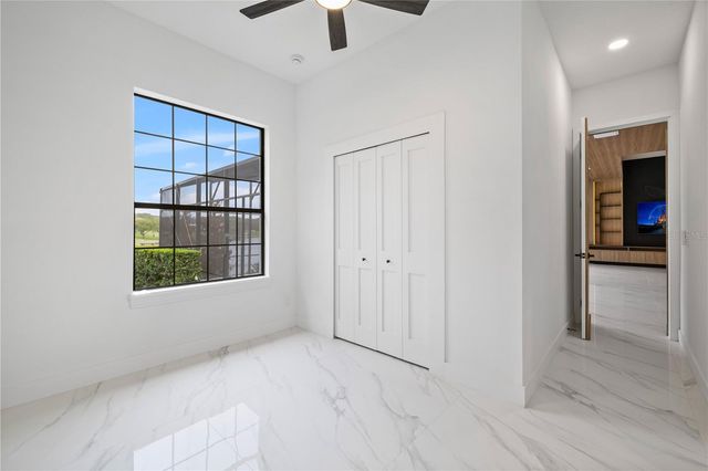 812 JOHNS POINT DRIVE, Oakland, FL 34787