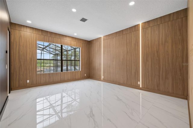 812 JOHNS POINT DRIVE, Oakland, FL 34787