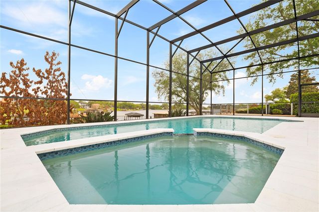 812 JOHNS POINT DRIVE, Oakland, FL 34787