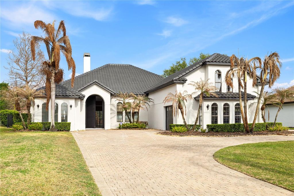 Image 1 of property listing at 812 JOHNS POINT DRIVE, Oakland, FL 34787