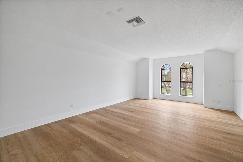 Image 57 of property listing at 812 JOHNS POINT DRIVE, Oakland, FL 34787