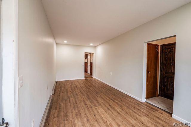 17 Woodrow Place, Cheektowaga, NY 14225