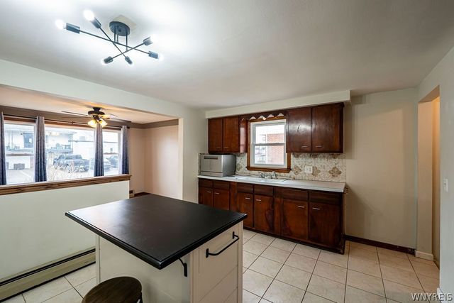 17 Woodrow Place, Cheektowaga, NY 14225