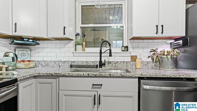 103 RANDALL CIRCLE, Clanton, AL 35045