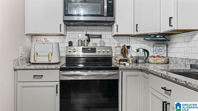 103 RANDALL CIRCLE, Clanton, AL 35045