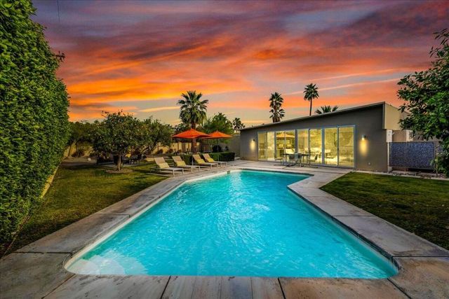 566 E Lindsey Drive, Palm Springs, CA 92262