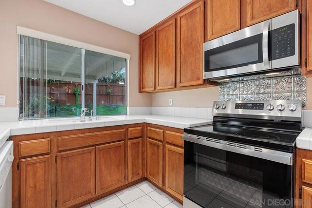 4445 Sunburst Drive, Oceanside, CA 92056