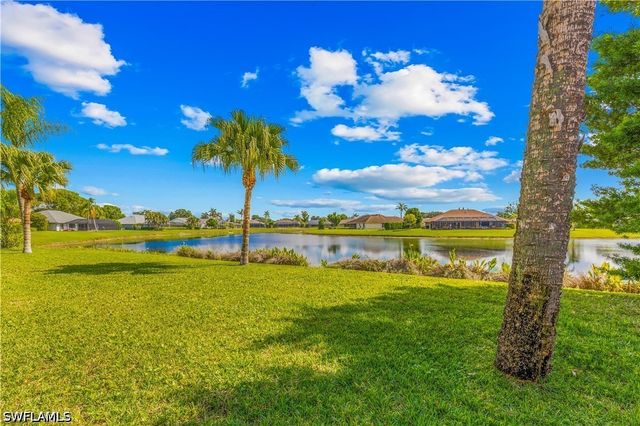 9882 Campbell CIR, Naples, FL 34109