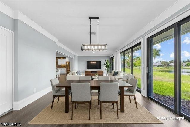 9882 Campbell CIR, Naples, FL 34109