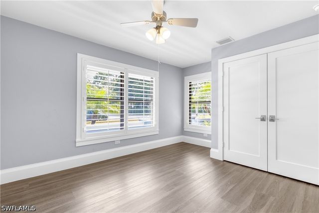 9882 Campbell CIR, Naples, FL 34109