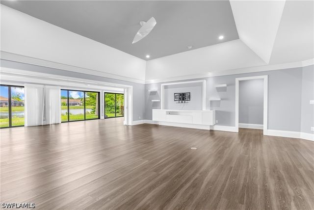 9882 Campbell CIR, Naples, FL 34109