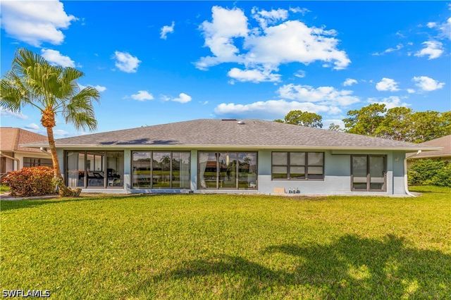 9882 Campbell CIR, Naples, FL 34109