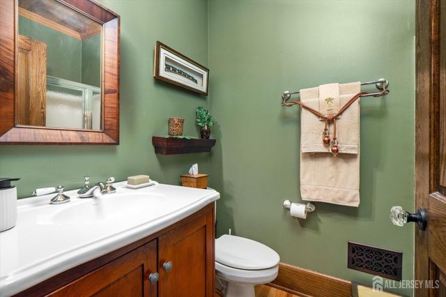 439 georges Road, South Brunswick, NJ 08810