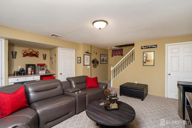 439 georges Road, South Brunswick, NJ 08810