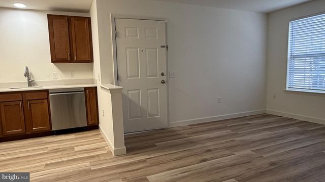 38 SEQUOIA DR, Berlin, NJ 08009