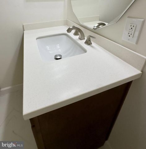 38 SEQUOIA DR, Berlin, NJ 08009