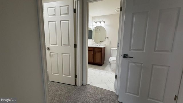38 SEQUOIA DR, Berlin, NJ 08009